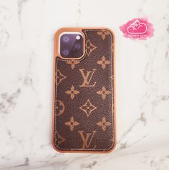 CASE IPHONE Da LV Dáng Vuông