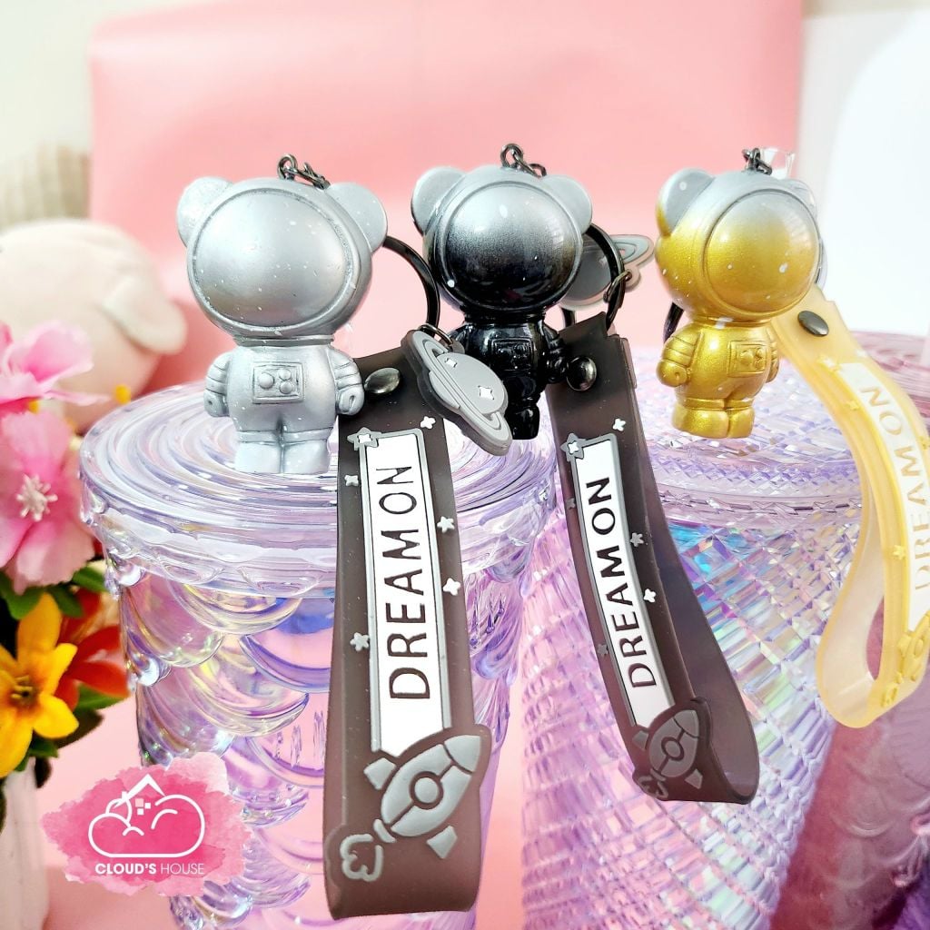 MÓC KHÓA Phi Hành Gia Trơn Ngầu