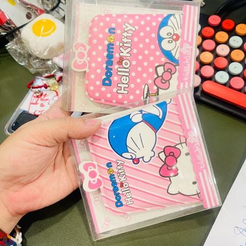 BỘ GƯƠNG LƯỢC Trang Điểm Bỏ Túi CHO BÉ Doraemon/KITTY
