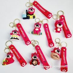 Móc khóa Gấu dâu Lotso đồ ăn & cầm gậy Strawberry