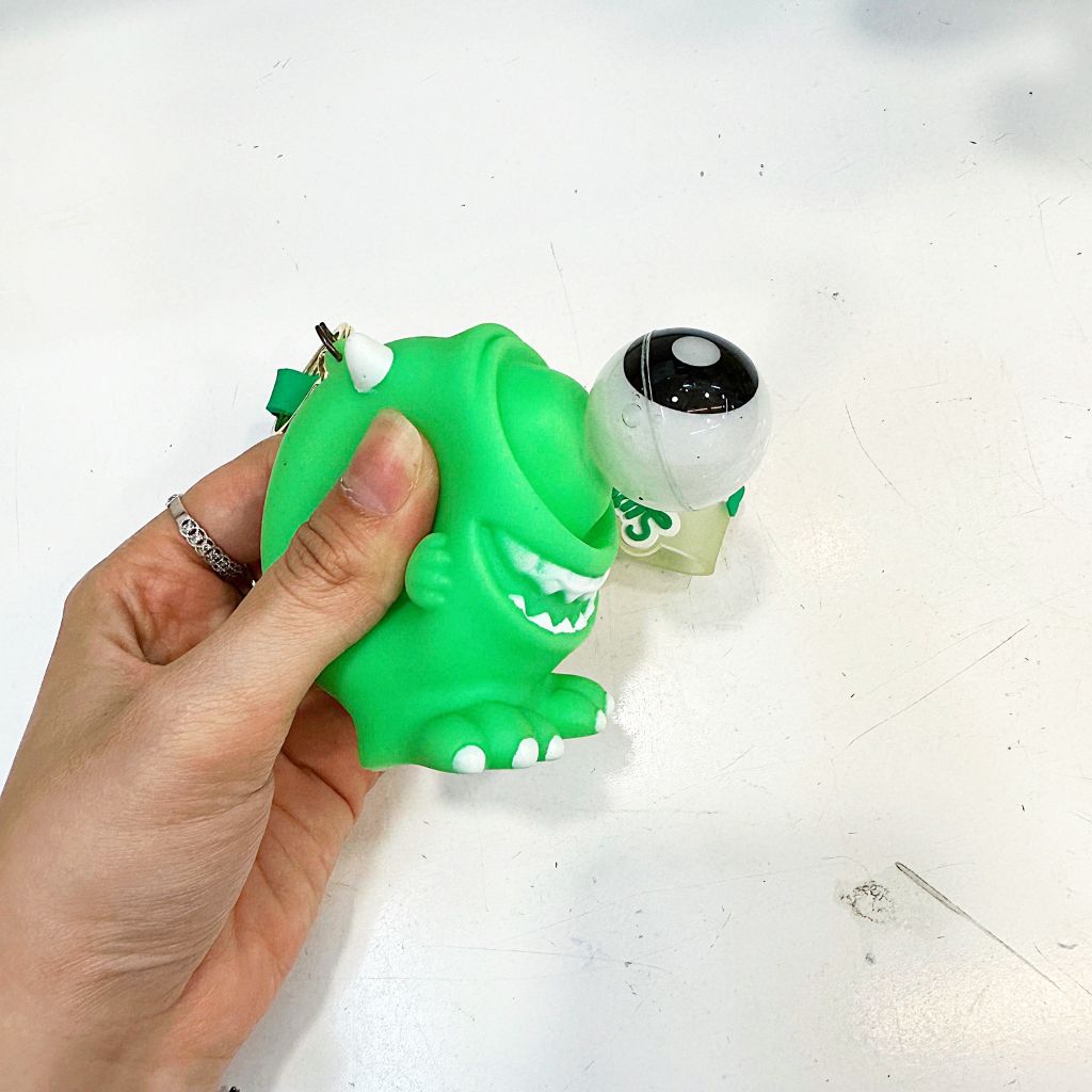 Móc Khóa Monster Một Mắt Mắt Lồi