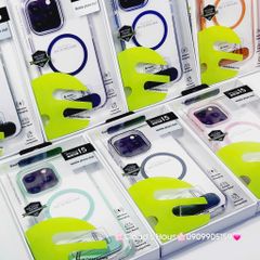 Case Ốp điện thoại iPhone SwitchEasy Trong Magsafe Chống dựng iPhone 16/Pro/Promax