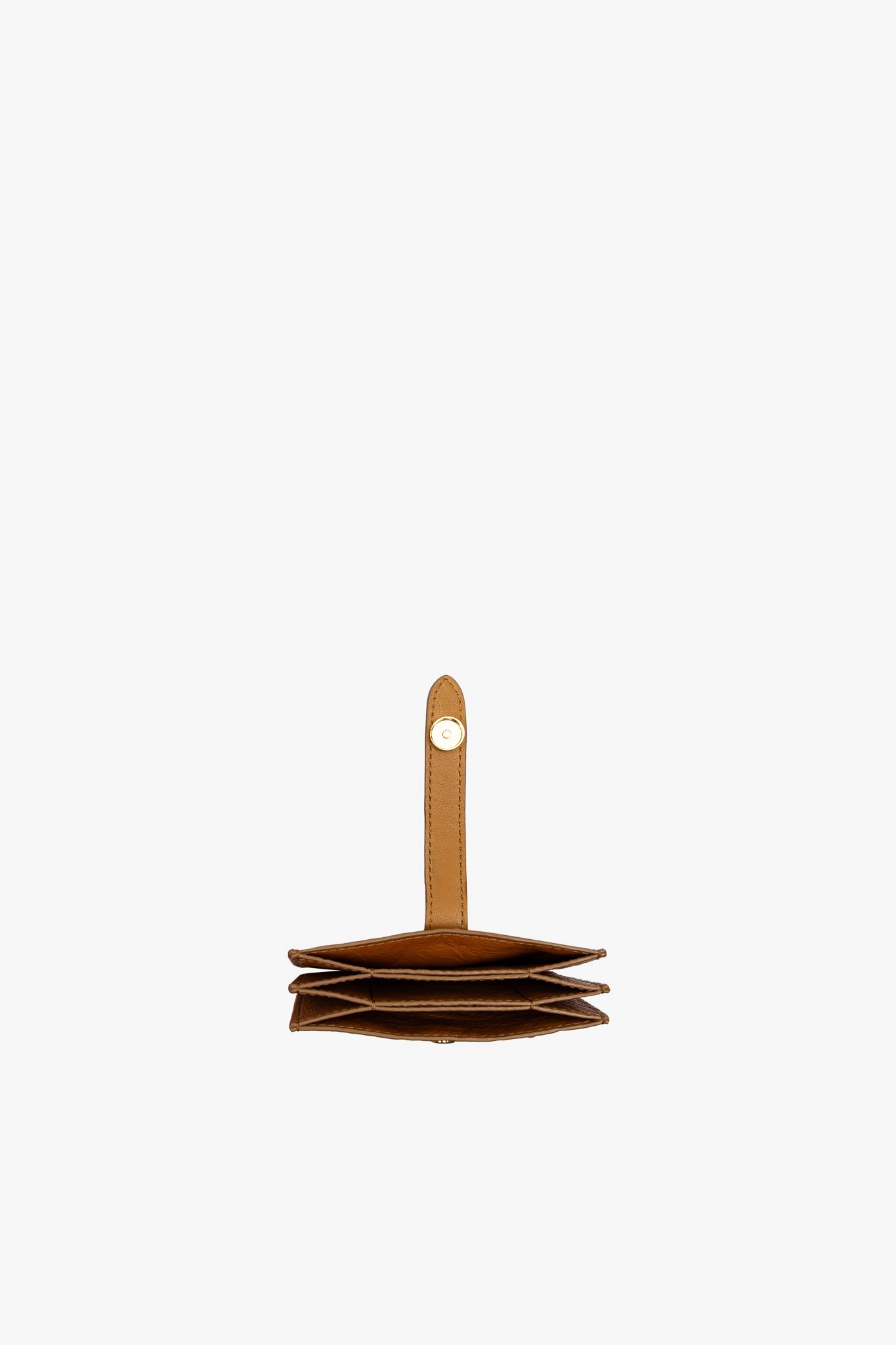 Nâu