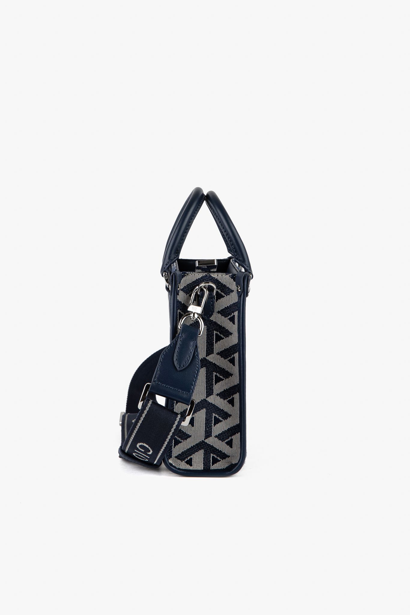 Xanh navy
