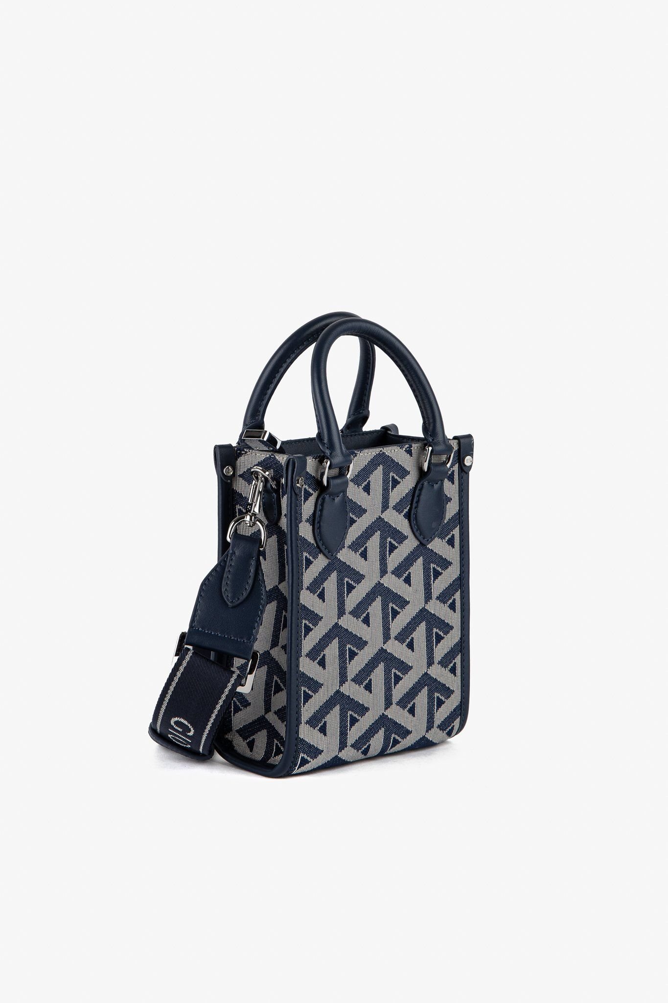 Xanh navy