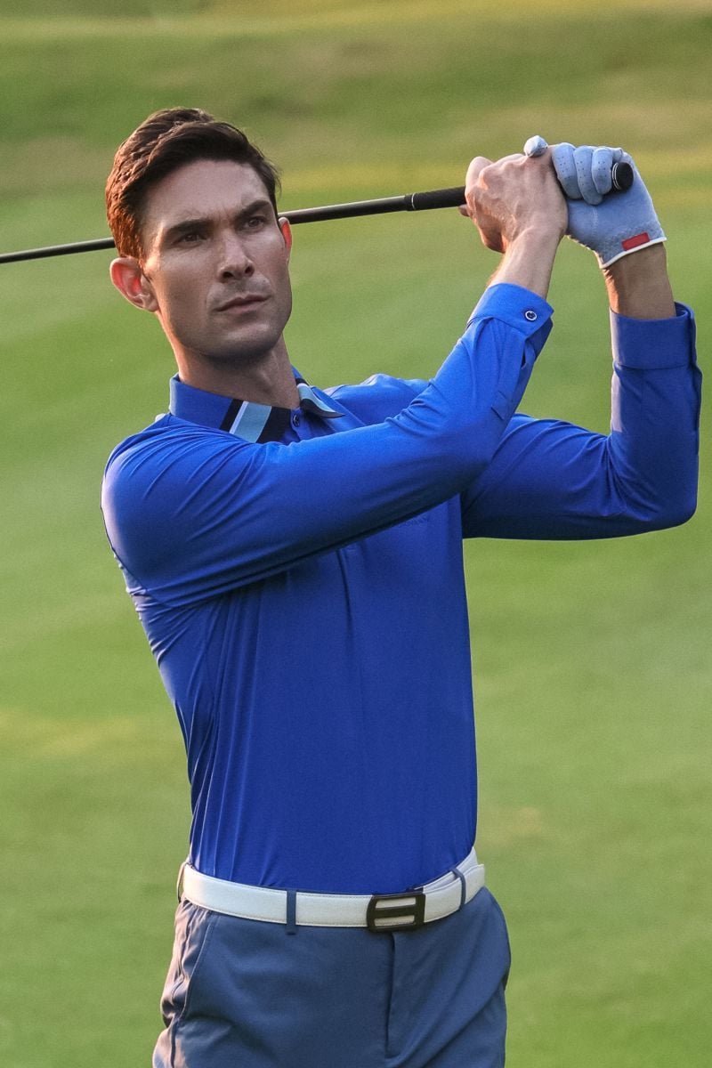 Áo phông Golf cộc tay nam luôn là một sự lựa chọn tuyệt vời cho những chàng trai yêu thích sự khỏe khoắn và năng động. Với chất liệu thoáng mát, thiết kế tinh tế và sắc sảo, những chiếc áo phông Golf cộc tay nam sẽ giúp bạn luôn diện đẹp trong mọi hoàn cảnh. Cùng ngắm nhìn những bức ảnh đẹp tuyệt vời của áo phông Golf cộc tay nam và tham gia vào xu hướng thời trang mới nhất của năm 2024.