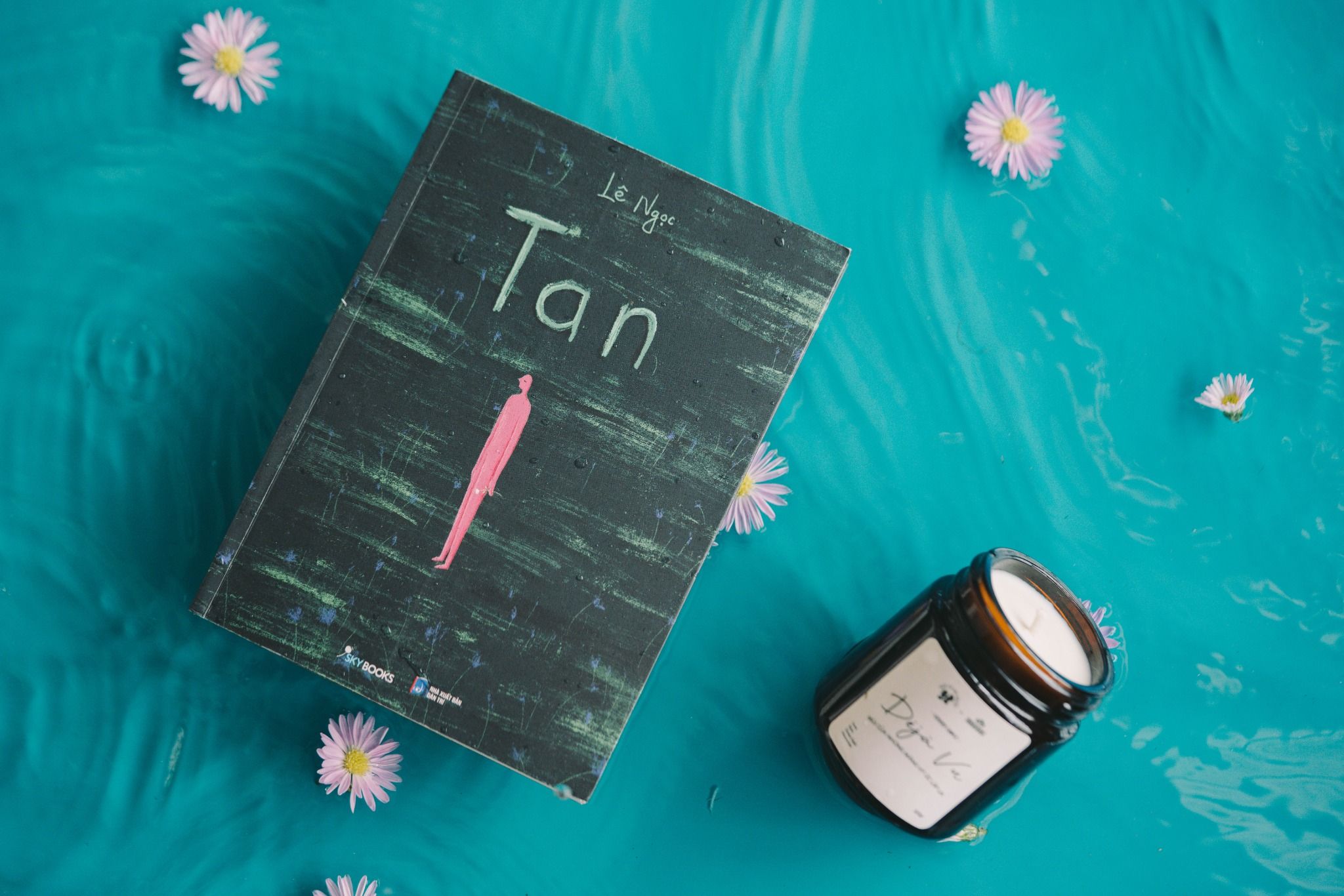 Sách TAN