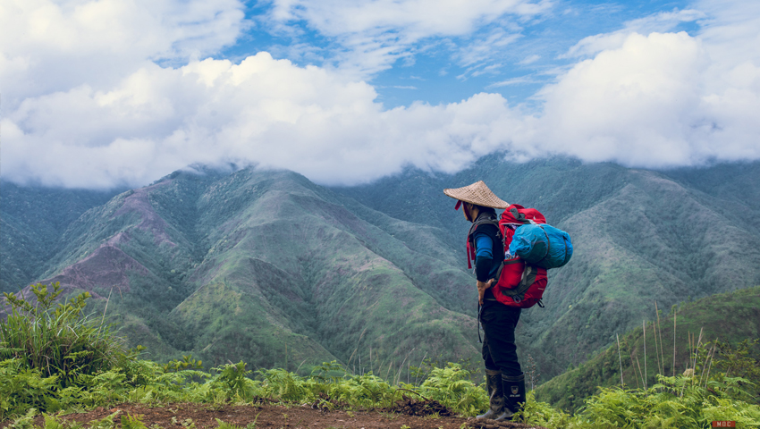 ĐỈNH PU SI LUNG - 3046M – PU LAI CHAU TRAVEL