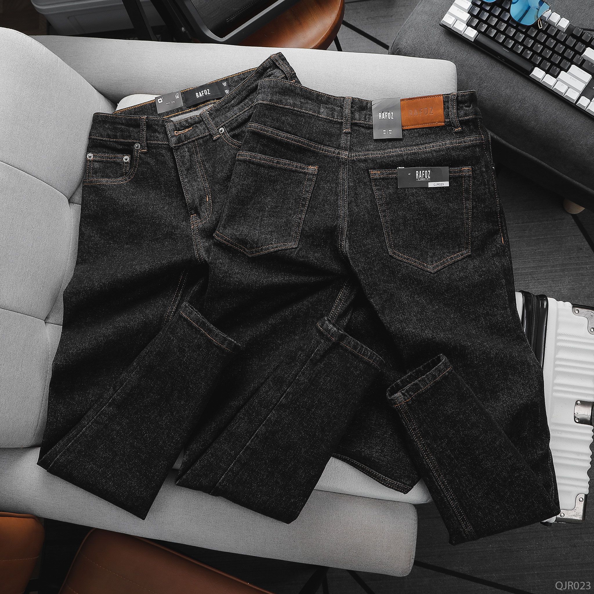  Quần jean RAFOZ slimfit Indigo đen - 023 