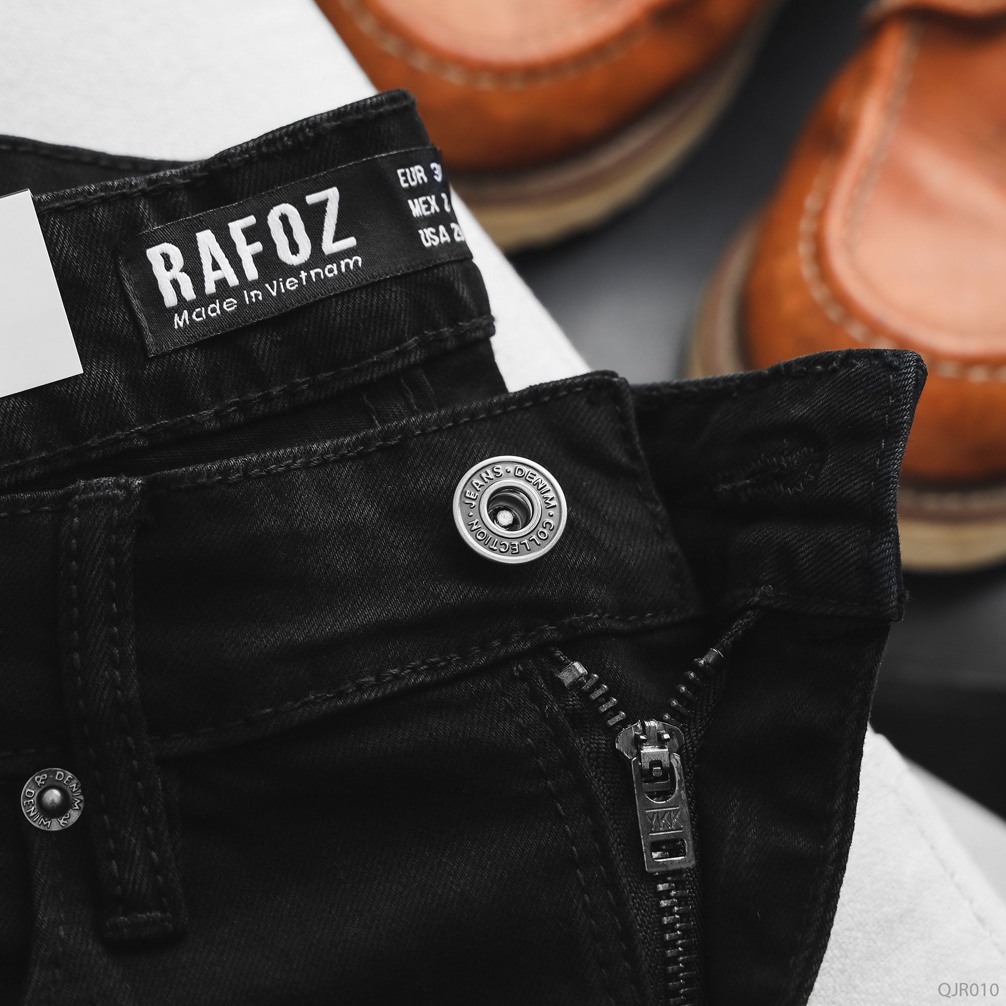  Quần jean RAFOZ đen rách gối - 010 