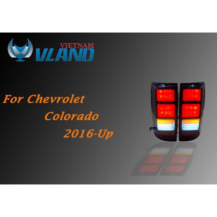  Đèn Hậu Chevrolet Colorado 2016-UP Mẫu Range Rover 