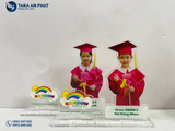  Kỉ niệm chương  mica tốt nghiệp 