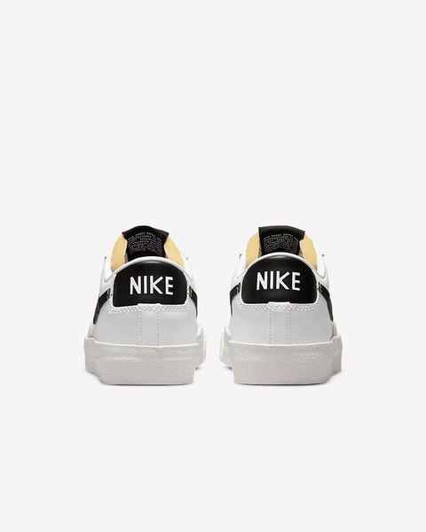 Giày Nike Blazer Low '77 W White Black DC4769-102