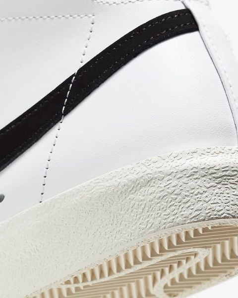 Giày Nike Blazer Mid ’77 Vintage White/Black