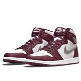 Giày Nike Air Jordan 1 Retro High OG Bordeaux 555088-611