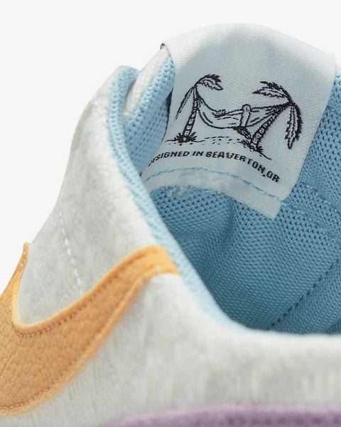 Giày Nike W Court Legacy Mule Sail Light Madder Root DV1741-181