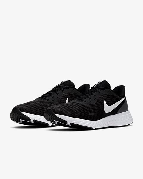 Giày Nike Revolution 5 Black White BQ3204-002