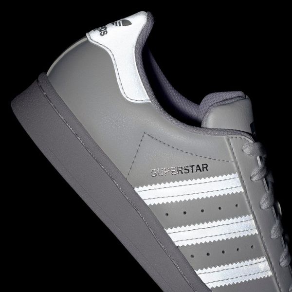 Giày Adidas Superstar Silver Metallic J GZ4274