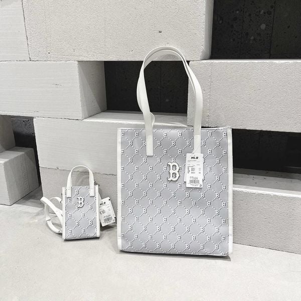 Túi MLB Monogram Phone Pouch Boston Red Sox Grey 3ACRH012N-43GRS