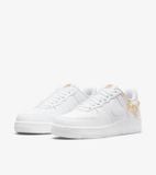 Giày Nike Air Force 1 ’07 LX Lucky Charms DD1525-100