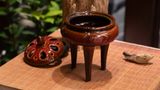  Lư xông đốt trầm hương bằng gốm chân cao CTM4 