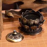  Lư xông đốt trầm hương hoa sen 