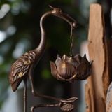  Lư hương bằng đồng hạc ngậm hoa sen 