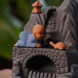  Thác khói trầm hương chú tiểu bằng gốm sứ CTM4 