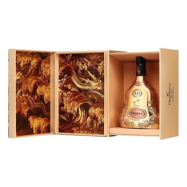 Rượu Cognac Hennessy XO New Year F24 70Cl