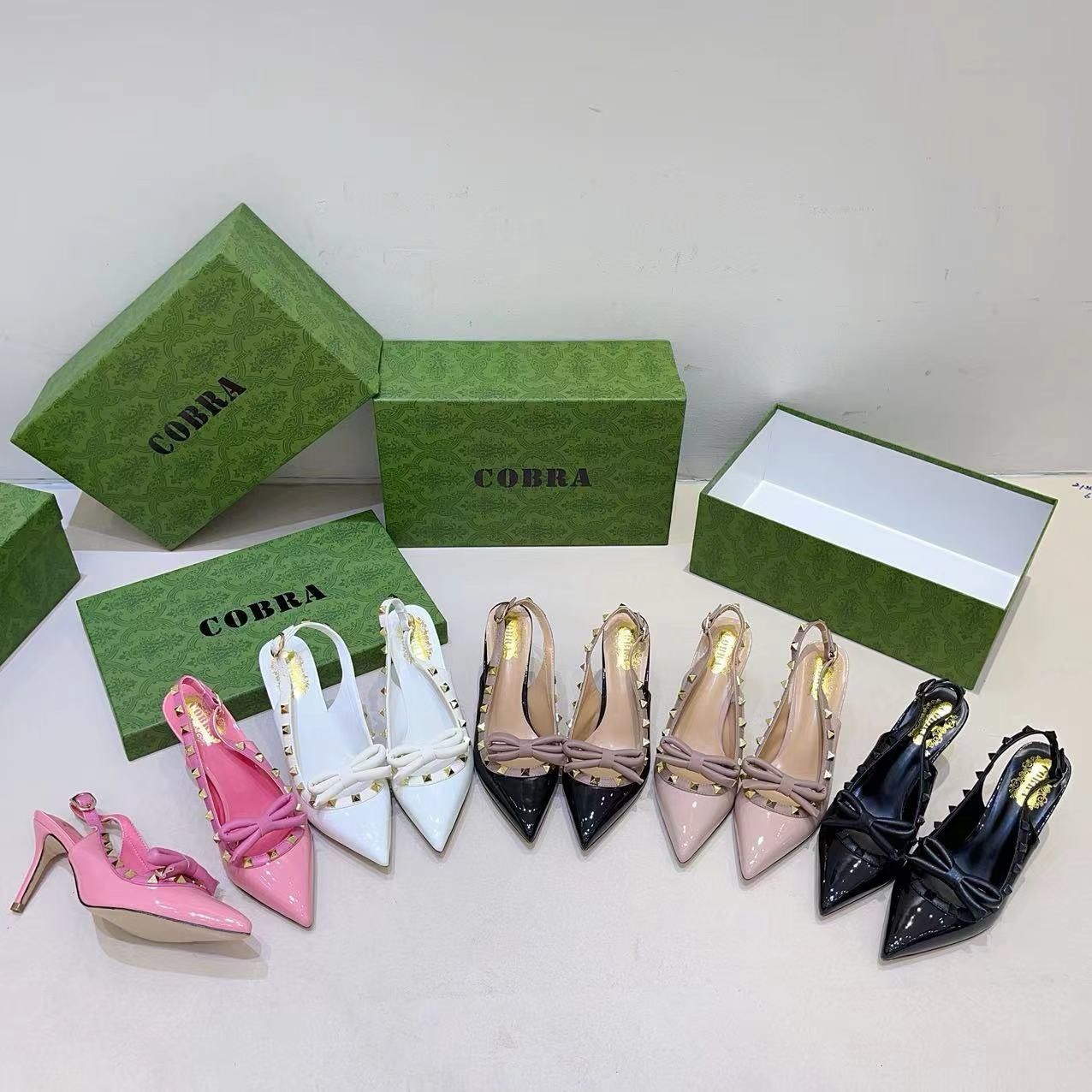  GIÀY DUPE VALENTINO 23196 