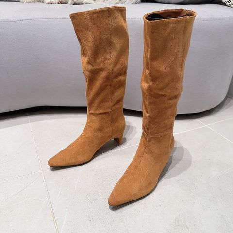  Boot Starkela ST1826-1 ( đã kiểm VT. ) 