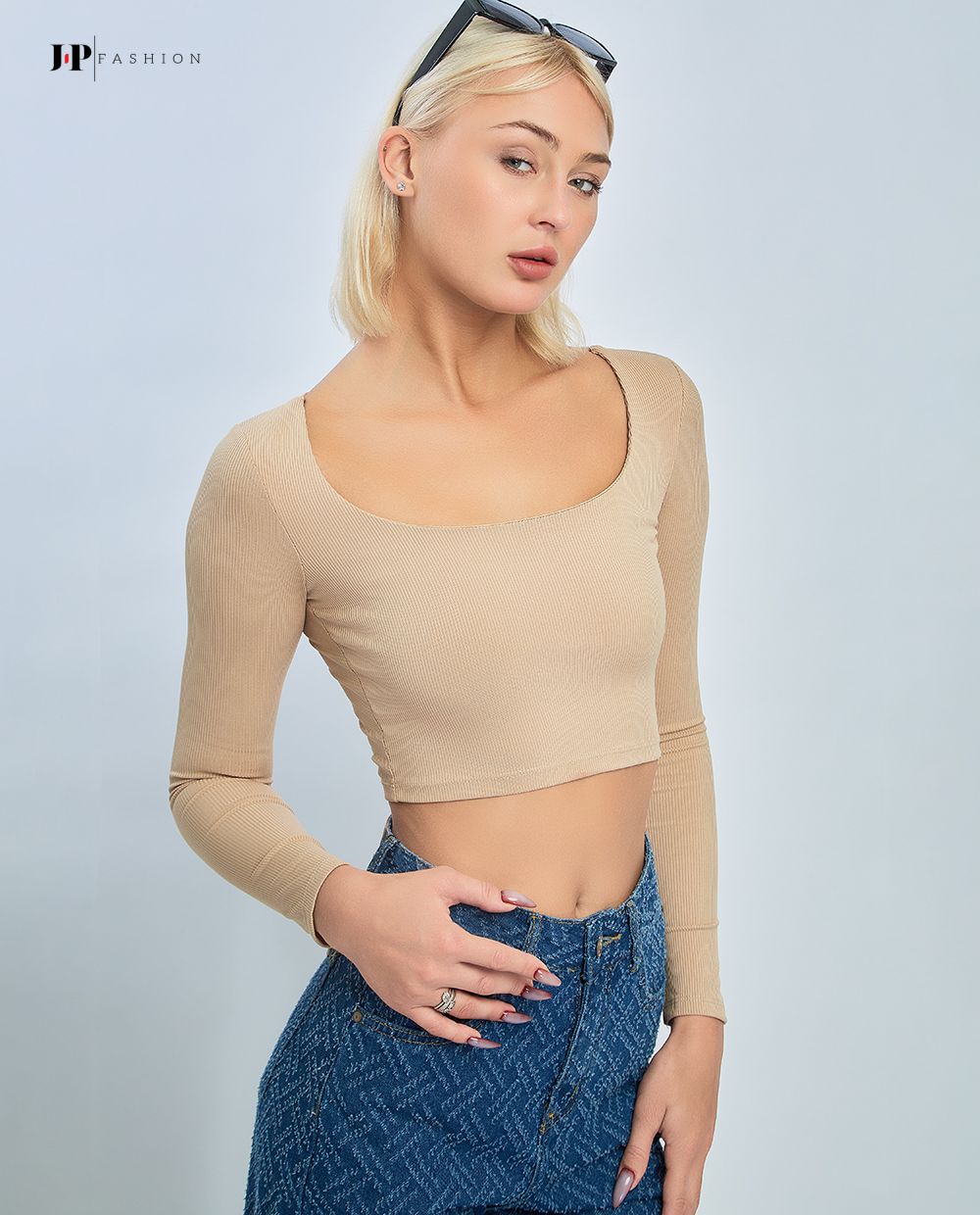  Thun croptop ngắn tay 