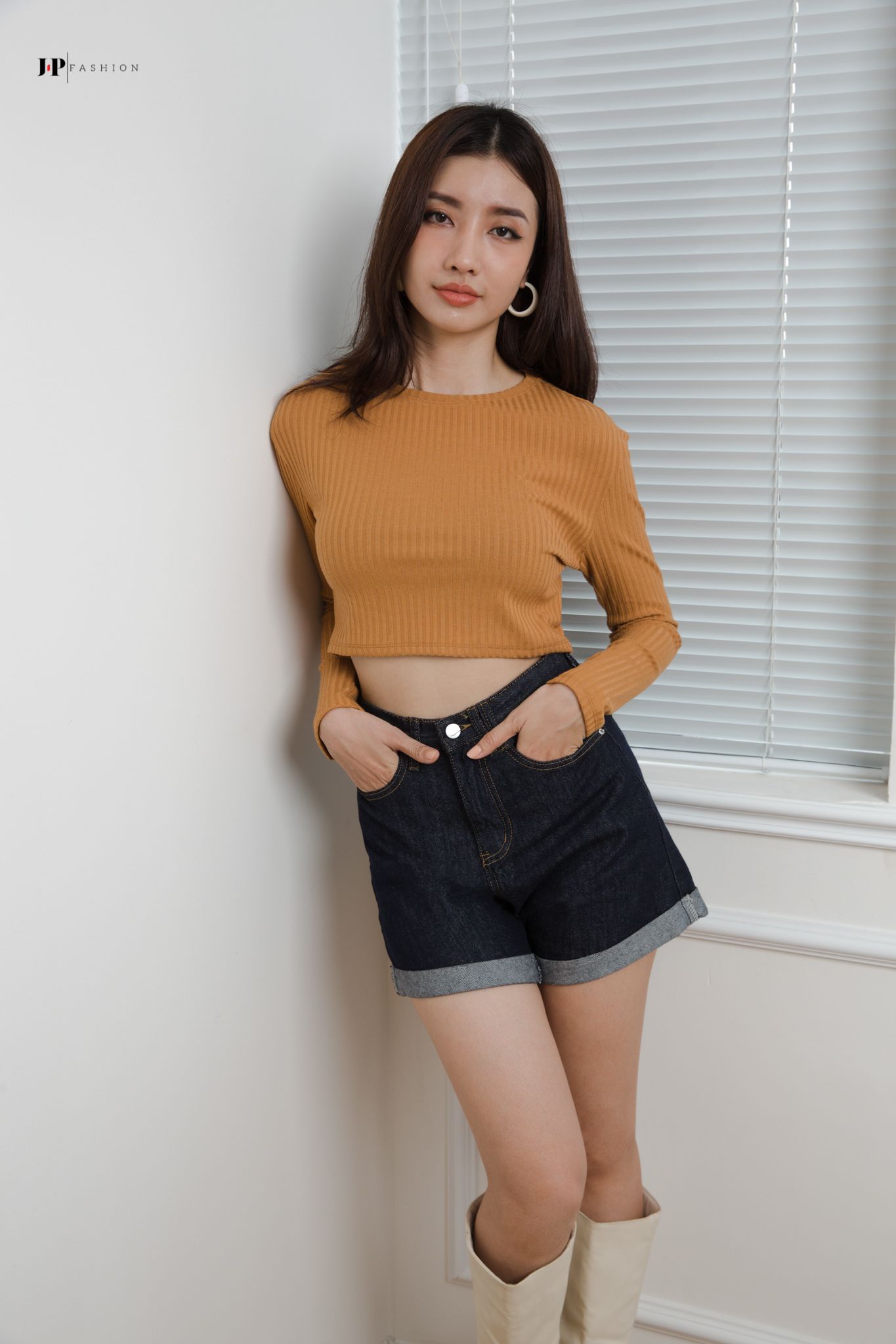  Áo thun croptop 