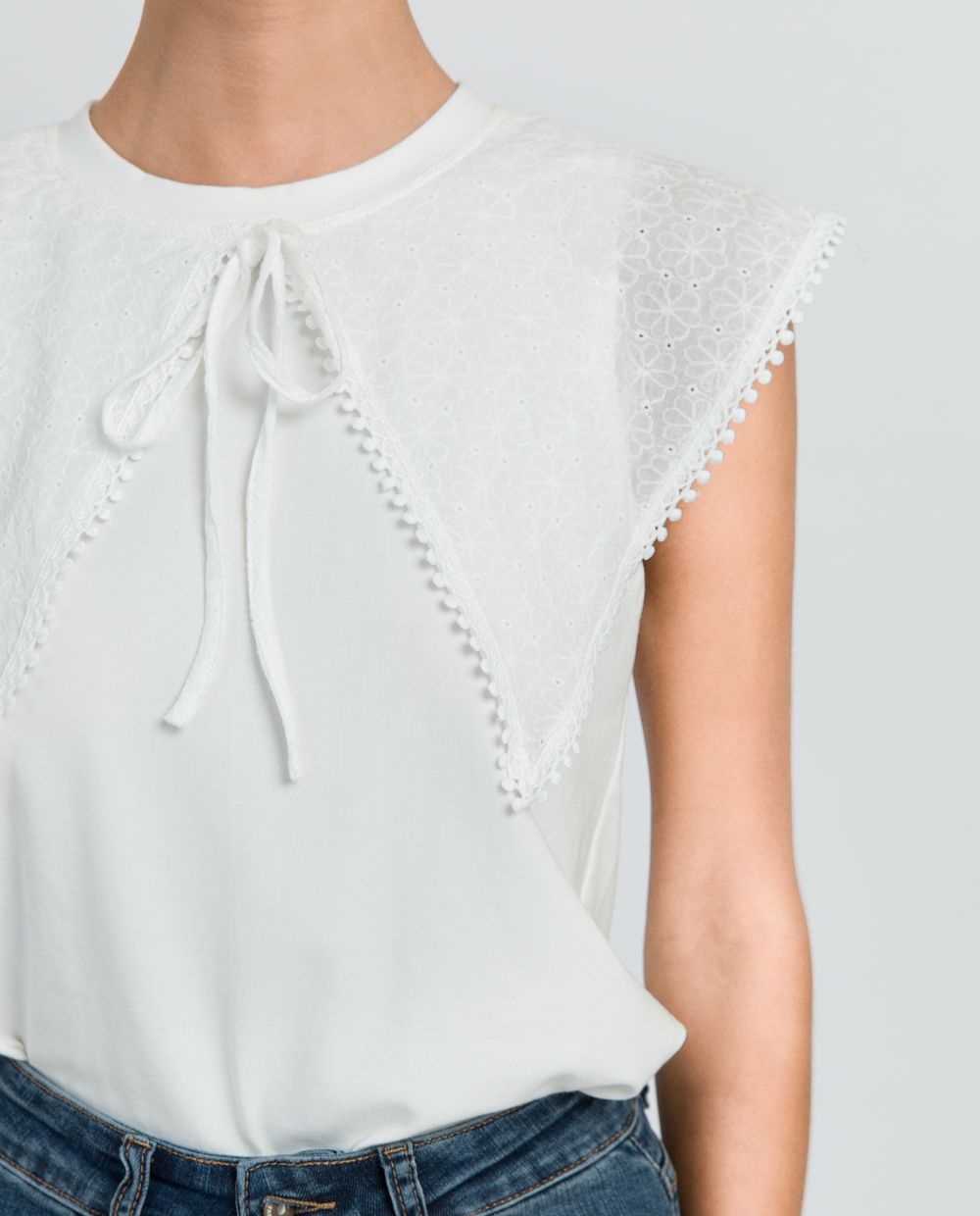 Áo thun kiểu sát nách 10206895