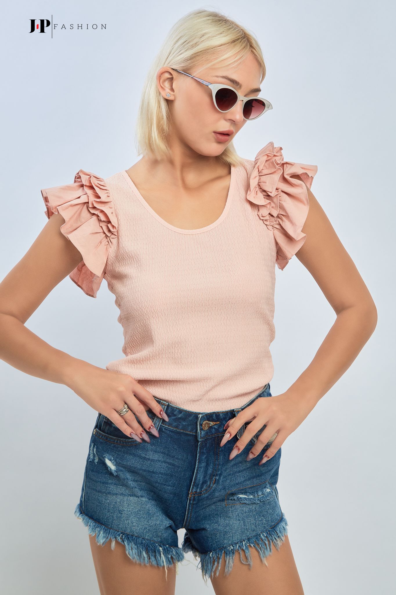 Thun kiểu sát nách 10207436