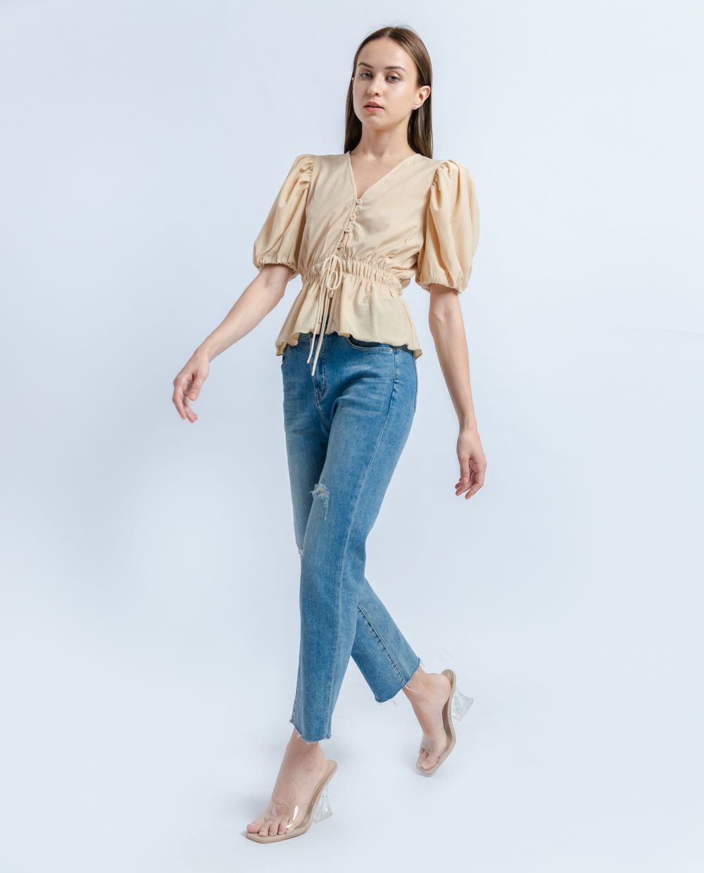 Áo thun kiểu tay bồng thiết kê phối nút 10207272