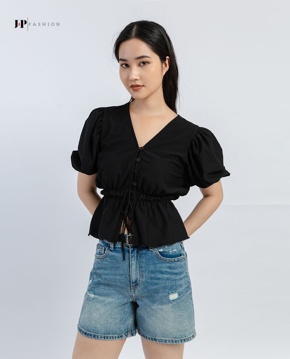 Áo thun kiểu tay bồng thiết kê phối nút 10207272