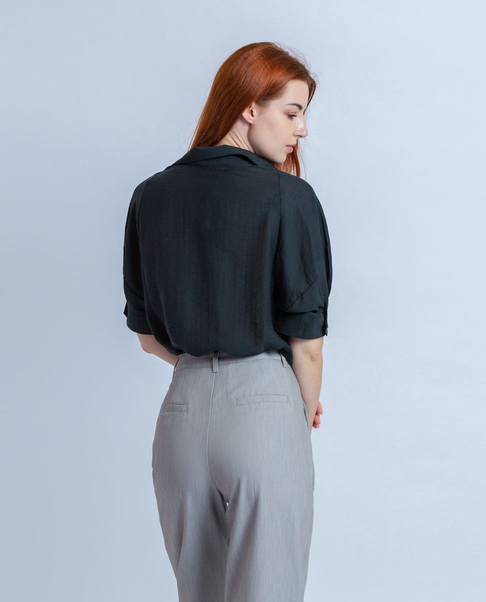 Áo sơ mi kiểu ngắn tay