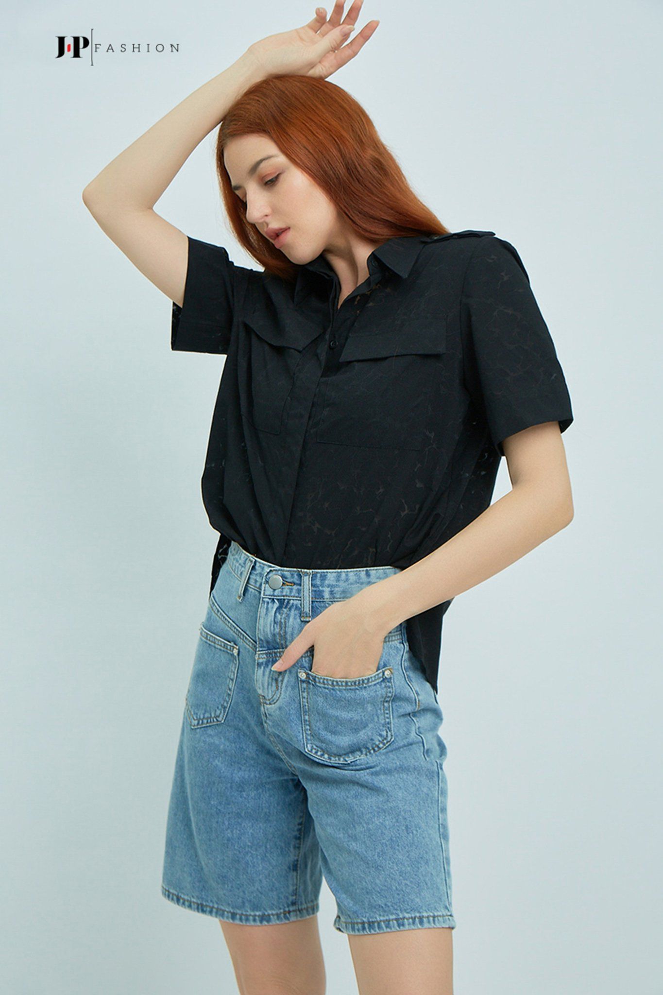 Sơ mi kiểu ngắn tay