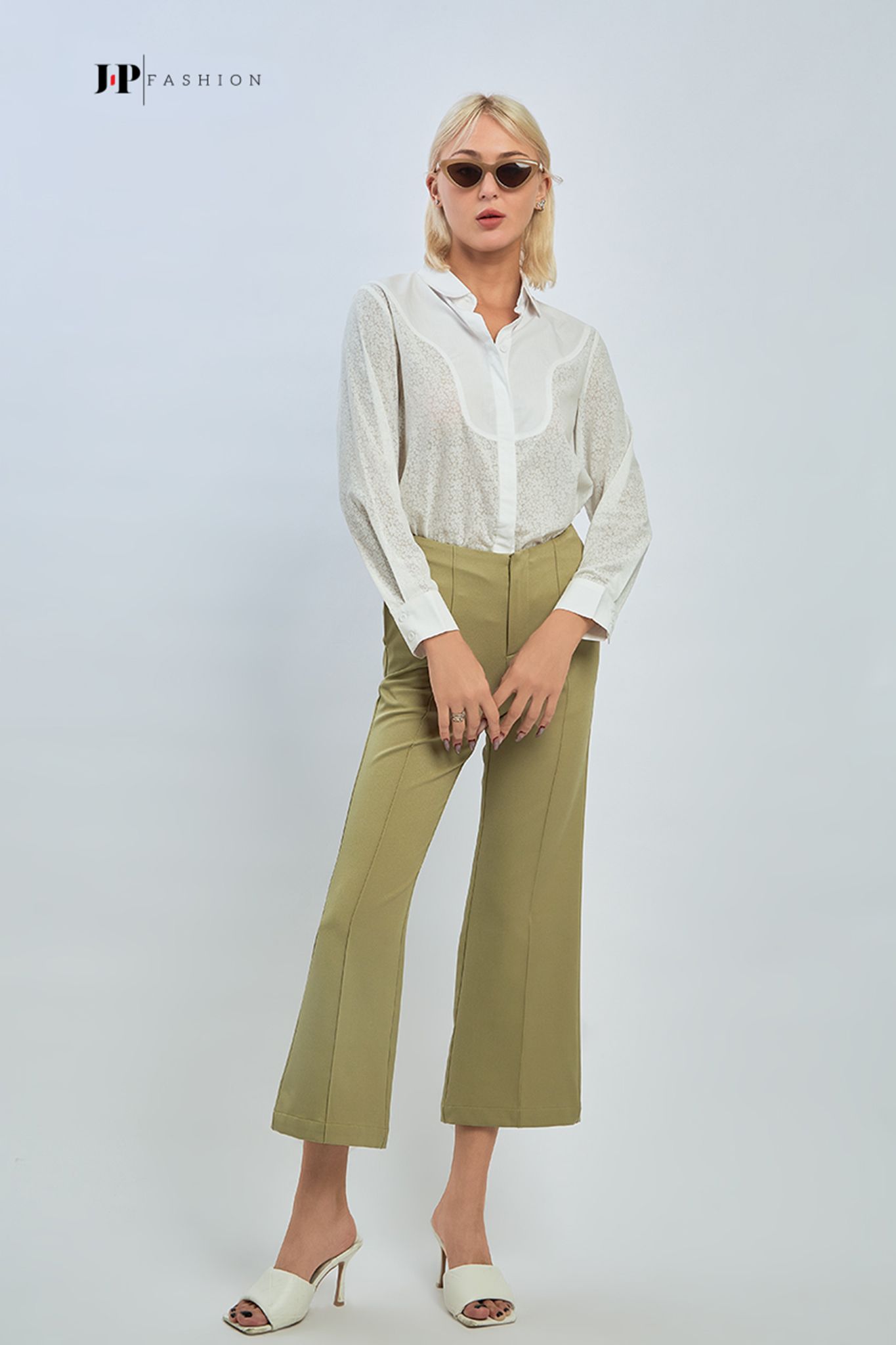 Sơ mi kiểu dài tay