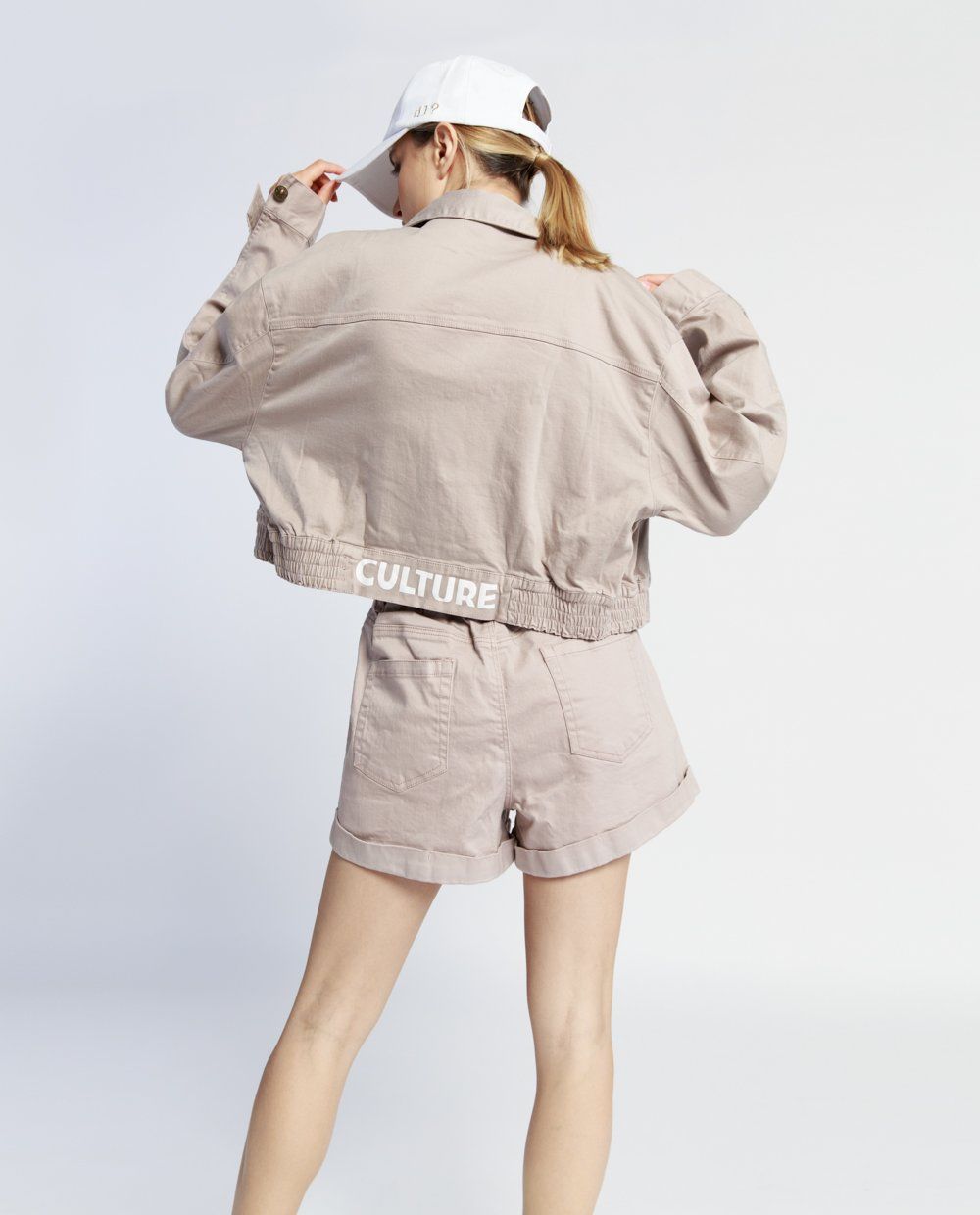 Quần short nữ 15007010