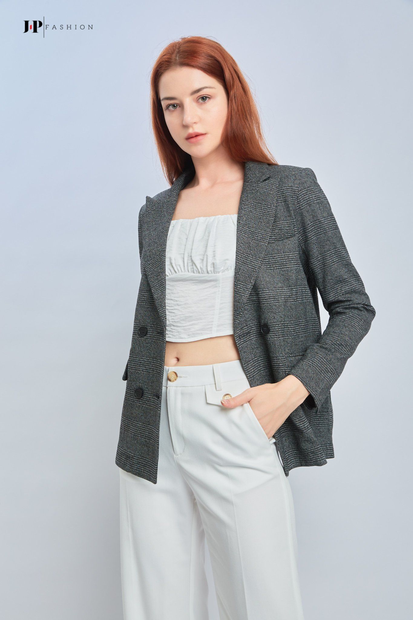 Khoác vest form rộng