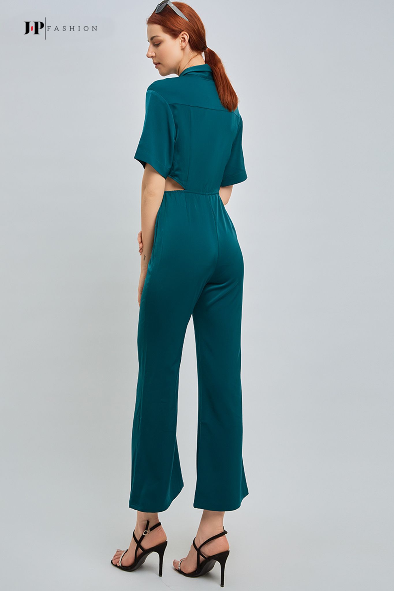 Jumpsuit Dài Tay Ngắn 10907583