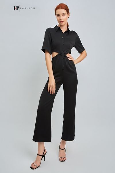 jumpsuit dài tay ngắn màu đen