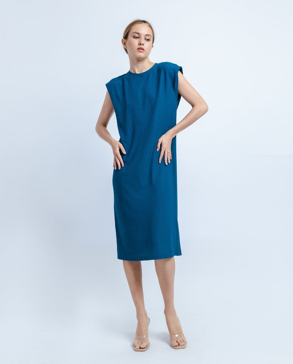 Đầm kiểu sát nách