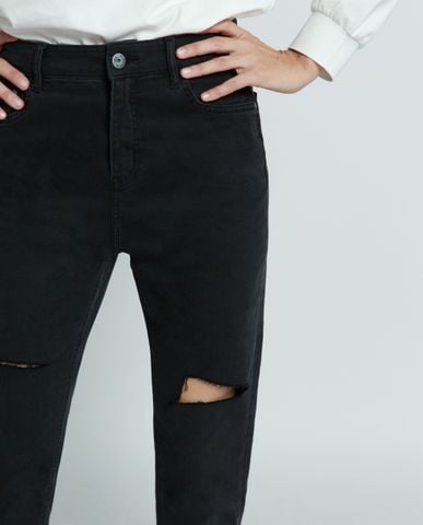 Quần jeans ống ôm