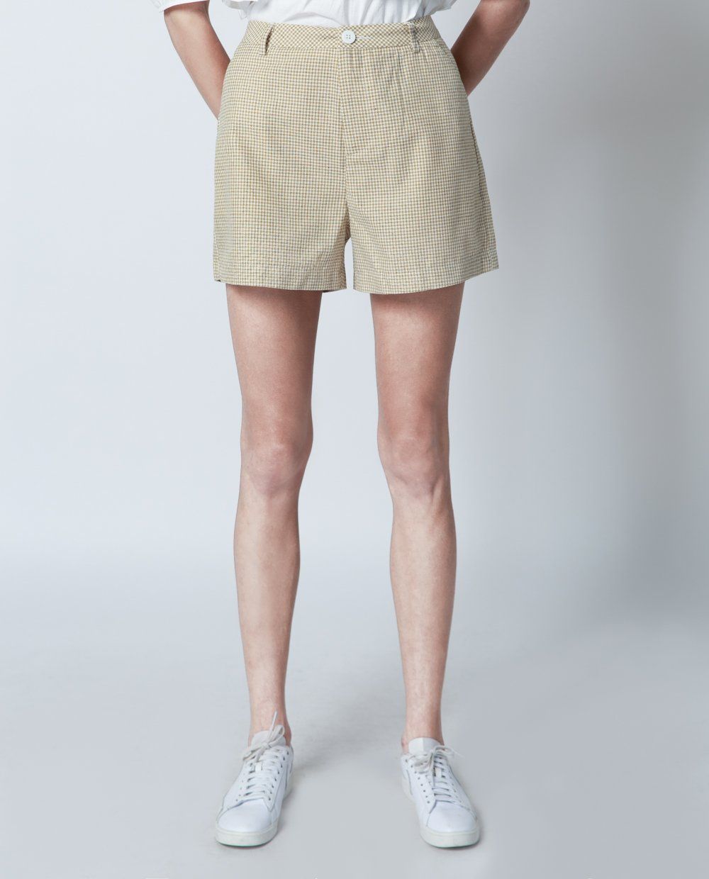 Quần short nữ