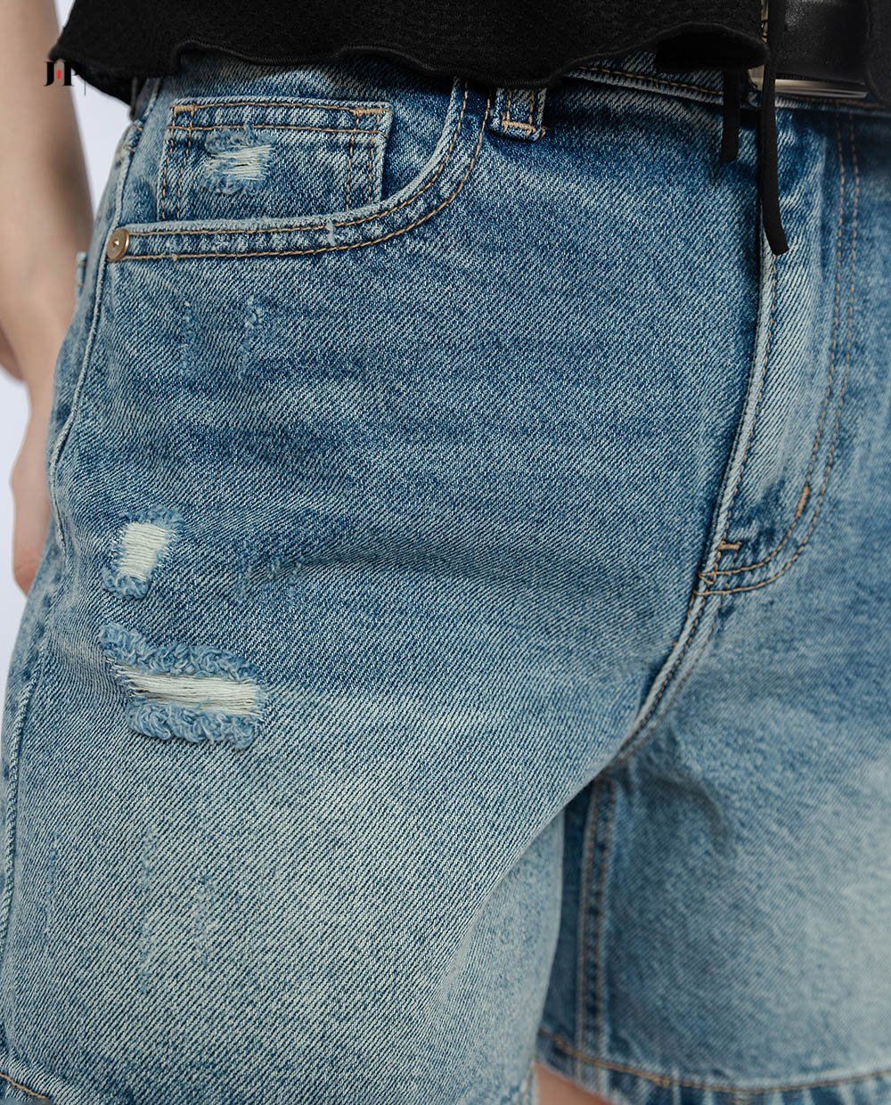 Quần short jeans