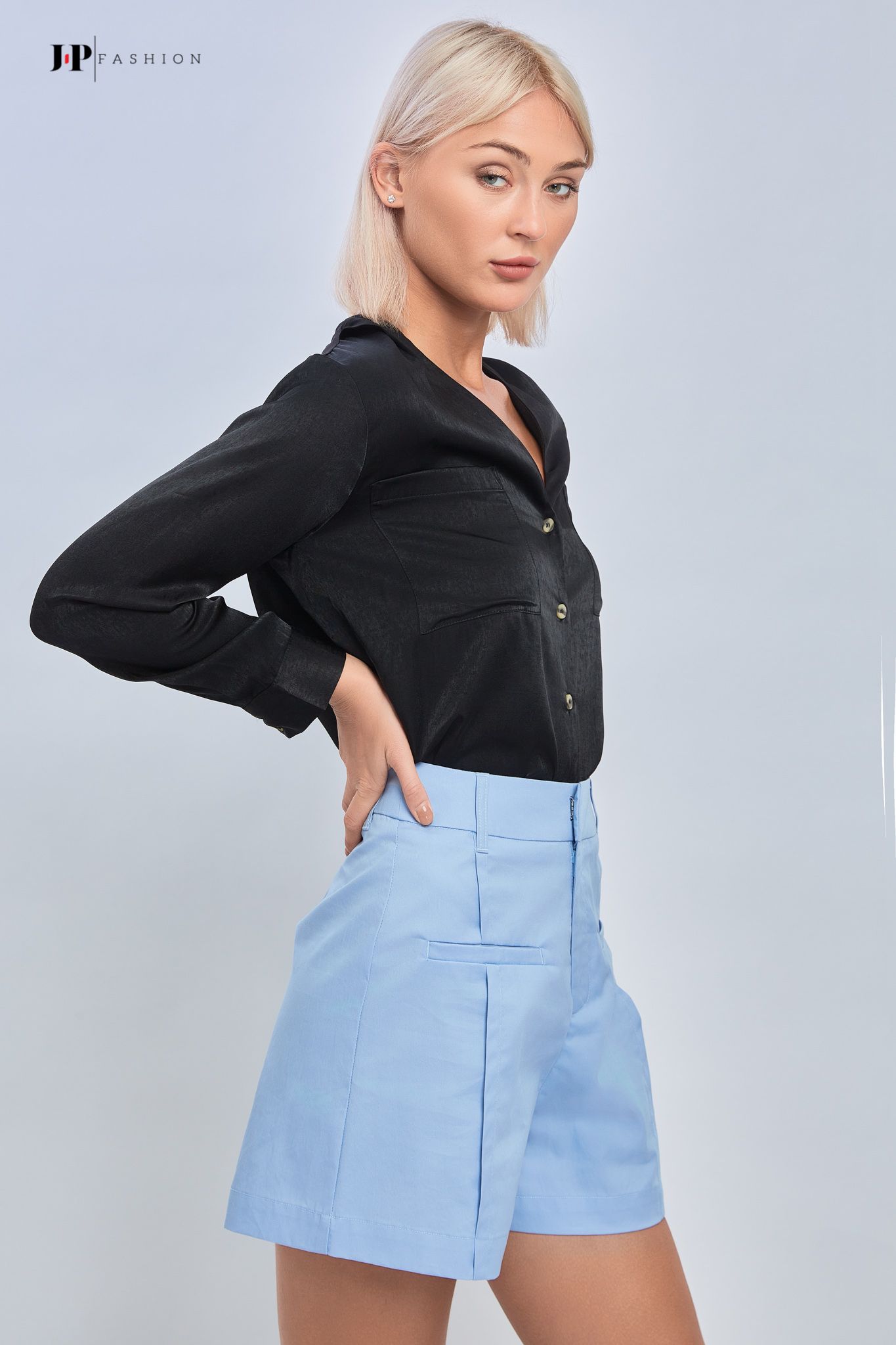 Quần short nữ 15007560