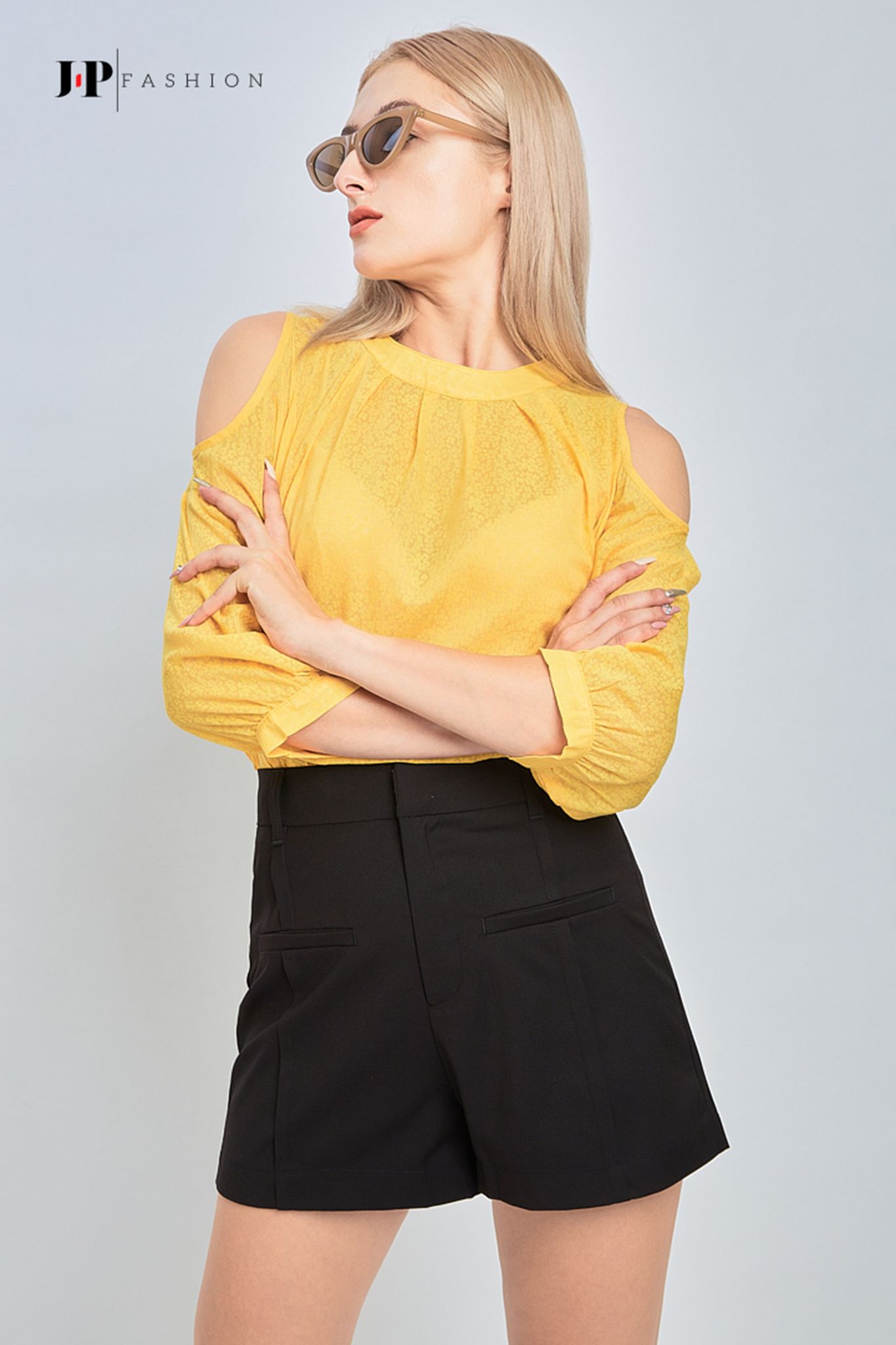 Quần short nữ 15007560